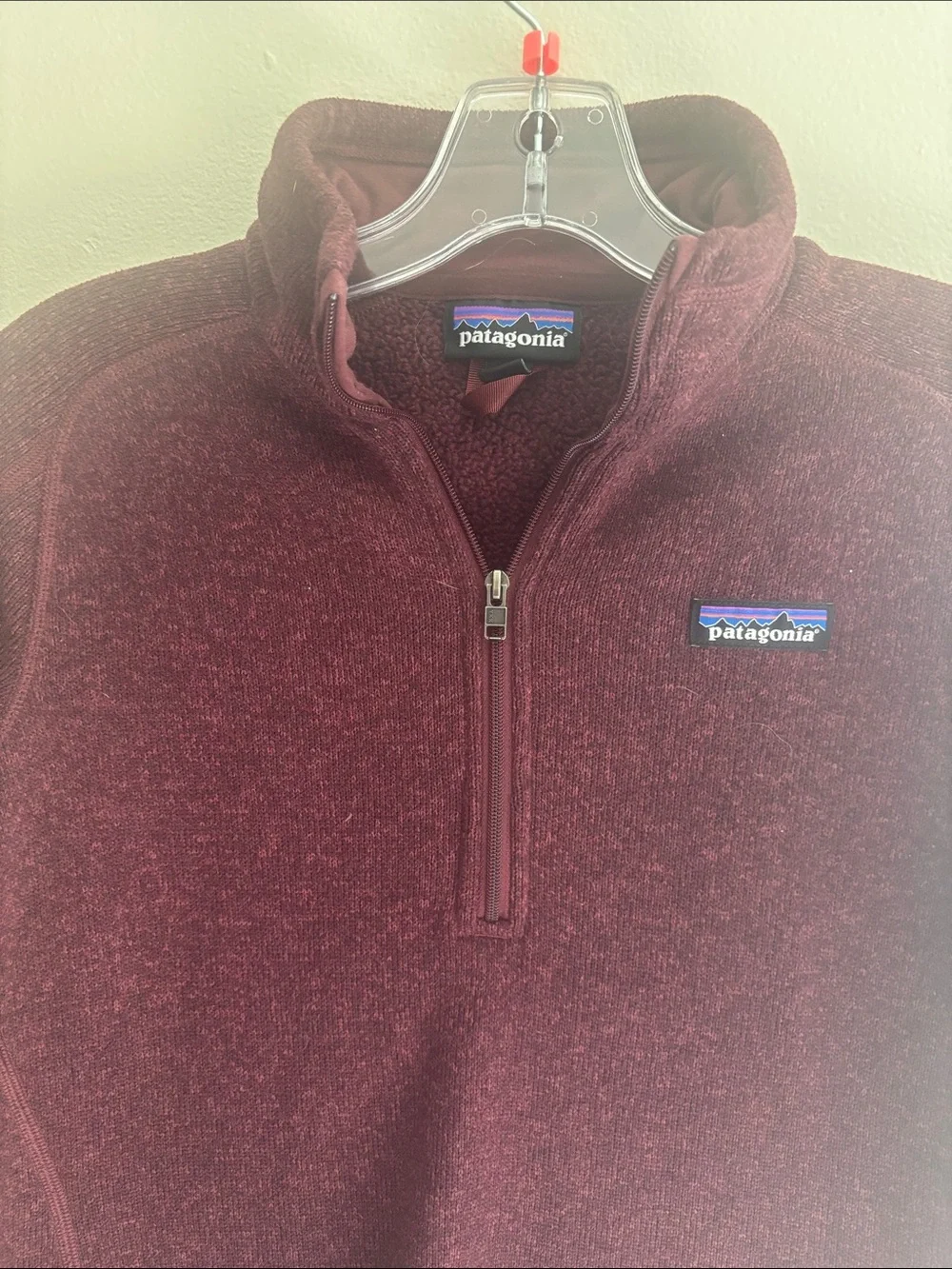 Patagonia Men's Burgundy Half-Zip Fleece Pullover